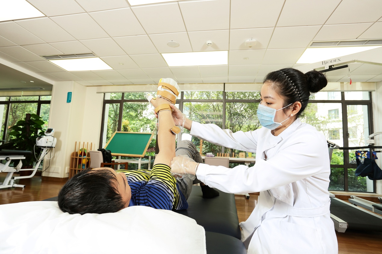 春節(jié)又遇“保姆荒”？養(yǎng)老機構推出“短期保姆”服務解燃眉之急